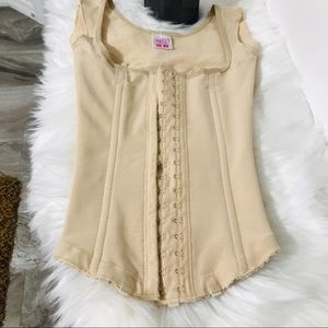 M&D waist trainer faja with straps xxs beige new